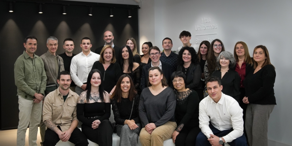 Gràcies per acompanyar-nos: Masuniformes us desitja Bones Festes