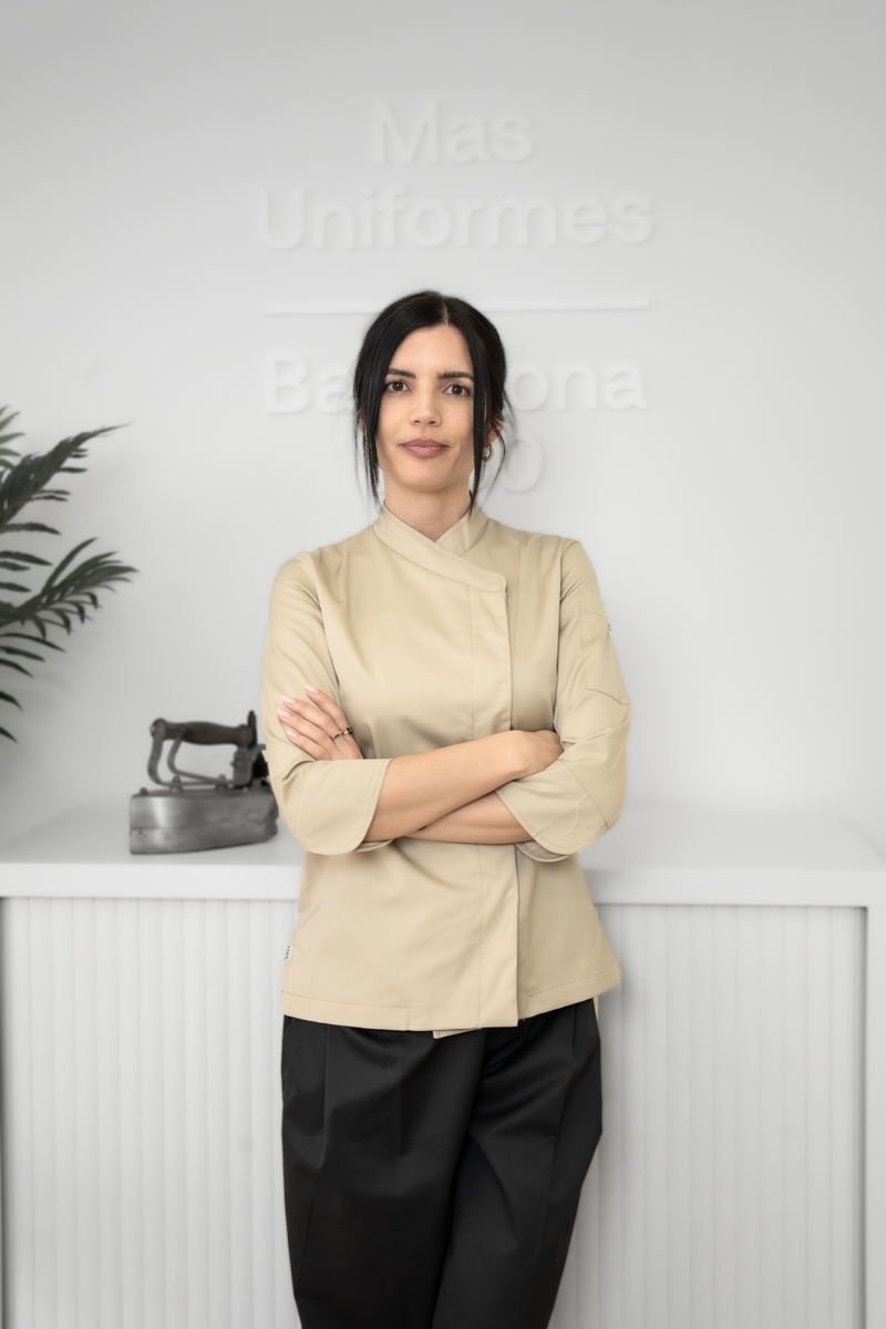 Chaqueta arena de chef mujer espalda de punto Tencel Mas7252 2