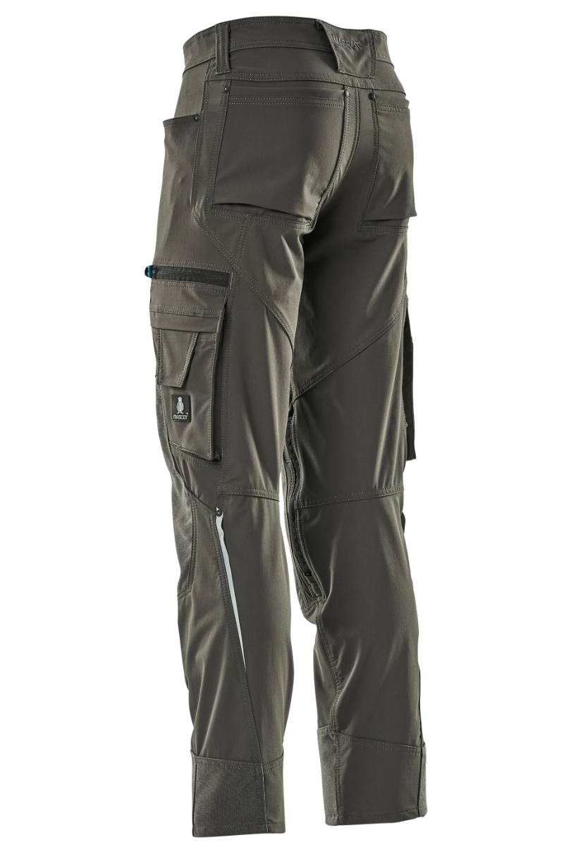Pantalón multibolsillos gris antracita con bolsillos para rodilleras